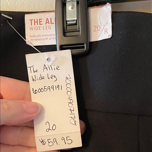 LANE BRYANT NWT Sz 20 “The Allie” Wide Leg Black Trousers elastic waistband - Picture 5 of 7